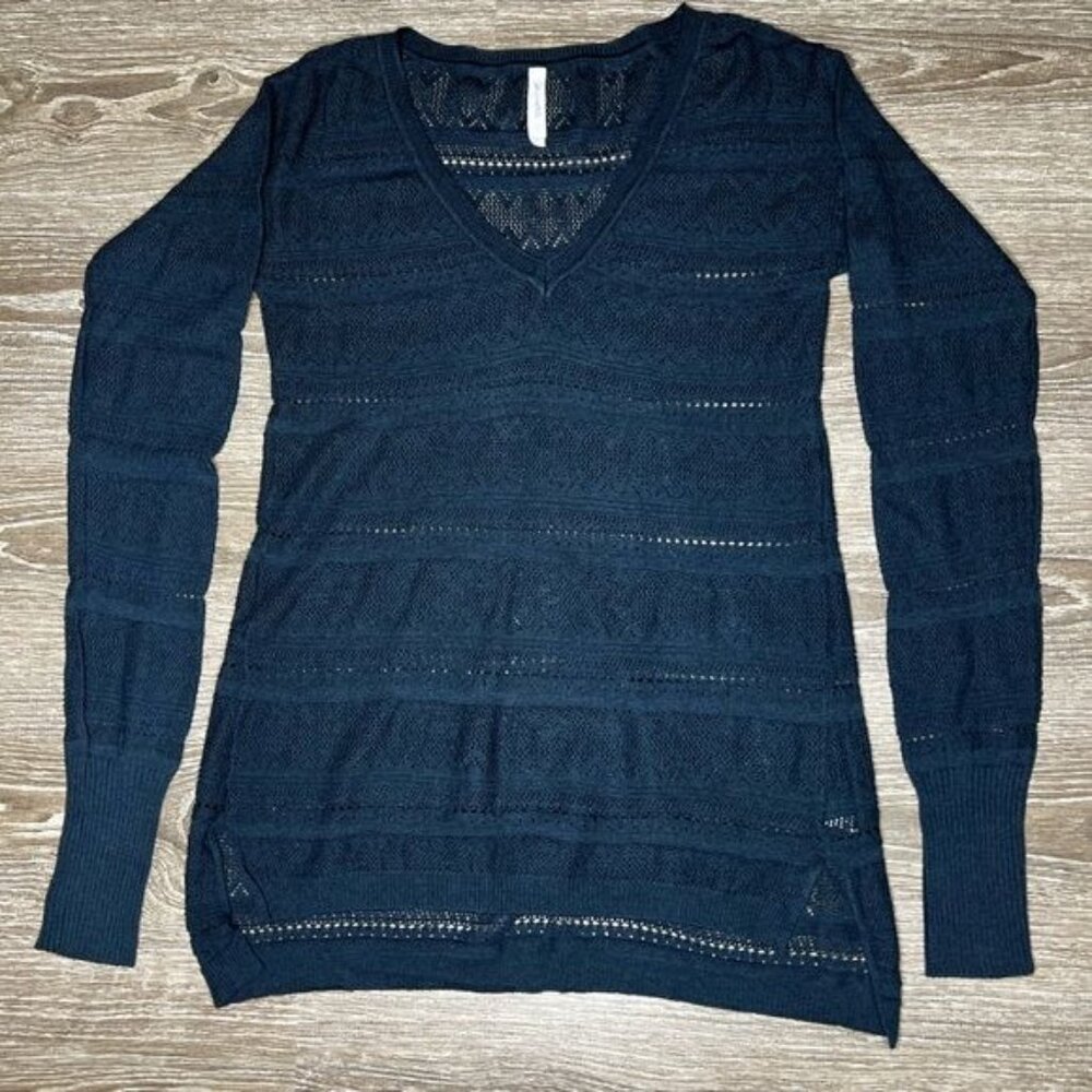 Aeropostale Womens Long Sleeve Open Knit Sweater V-Neck Pullover Medium - Picture 9 of 13